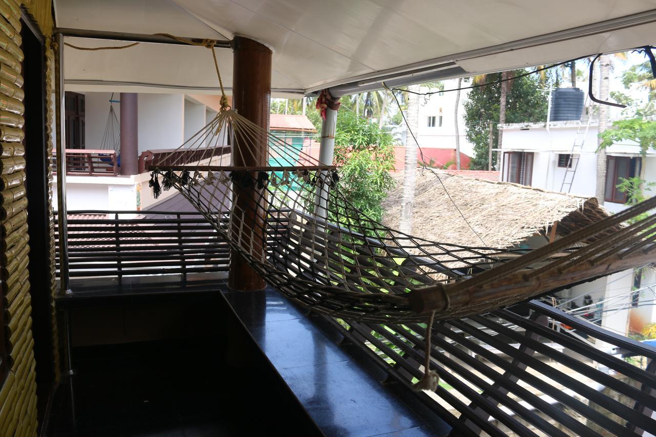 Mummy Bamboo House Varkala Exterior photo